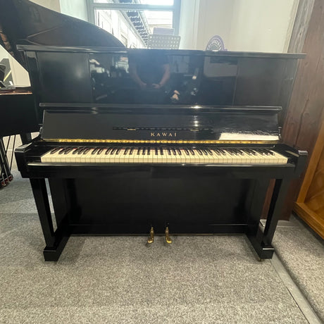 Kawai Klavier K 20 schwarz poliert Occasion Bj. 1960 frisch revidiert, guter Zustand made in Japan (gebraucht)