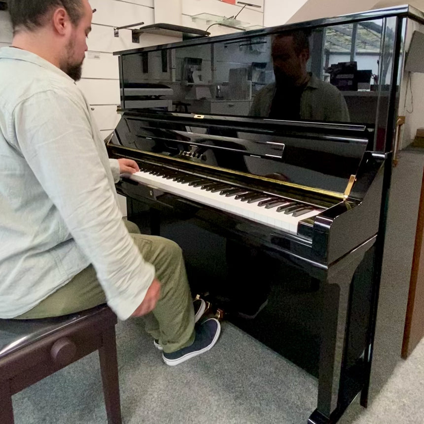 Yamaha Klavier U3 schwarz poliert Bj. 2013 (gebraucht)